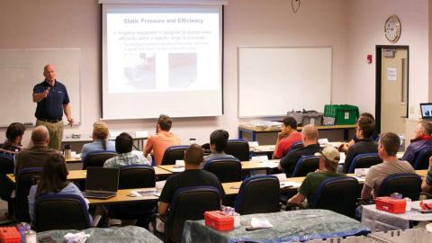 Les formations évoluent en permanence, au gré des innovations technologiques